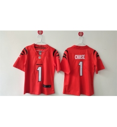 Women's Cincinnati Bengals #1 Ja'Marr Chase Orange Vapor Football Stitched Jersey(Run Small)